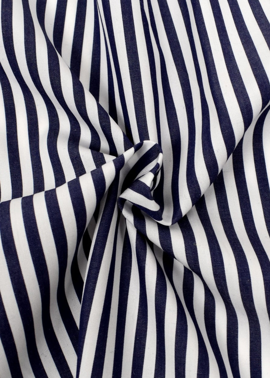 Striped poplin in 100% cotton